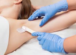 Underarms waxing