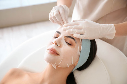 Repechage Red out facial