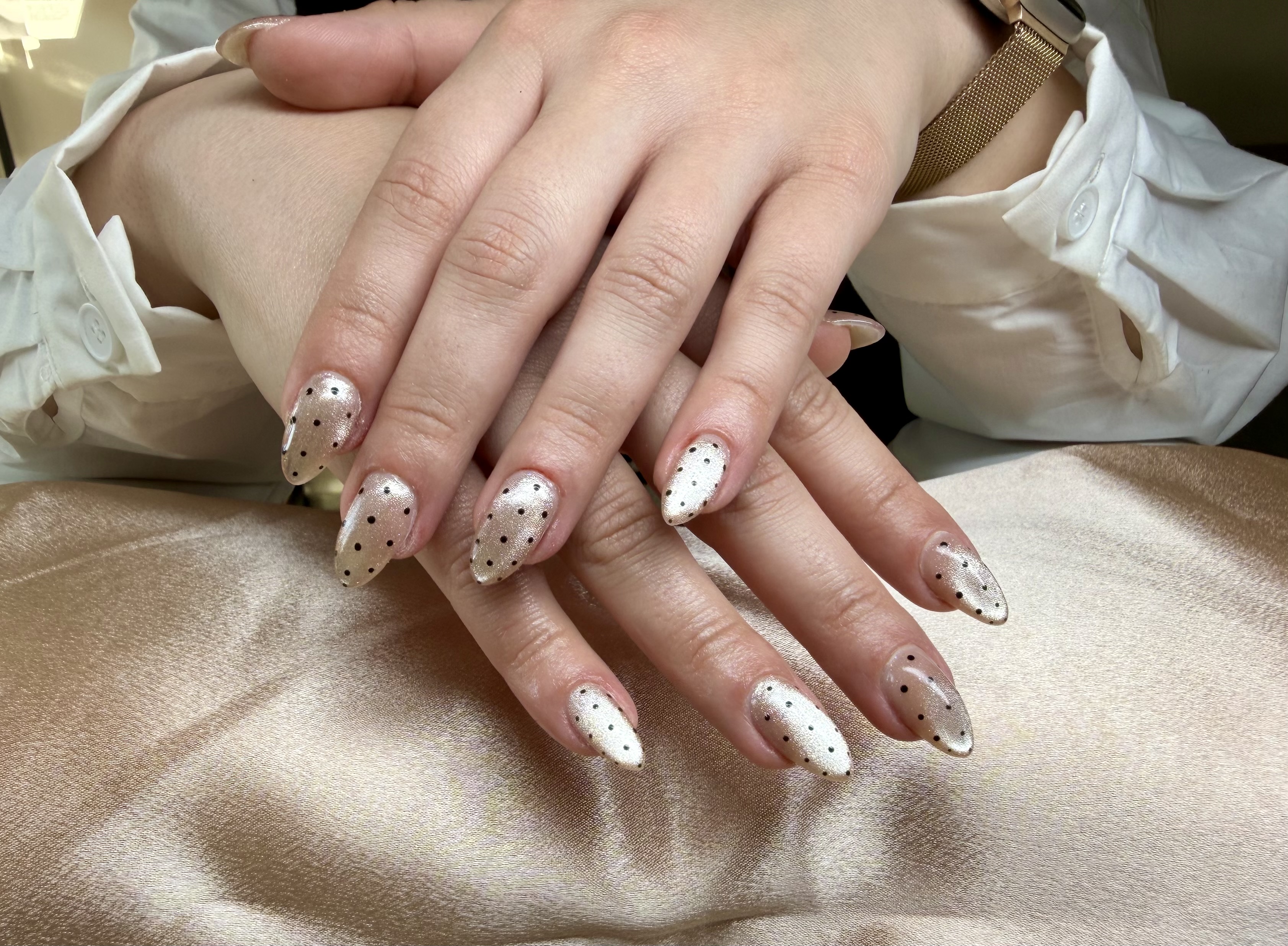 Minimal Nail Art